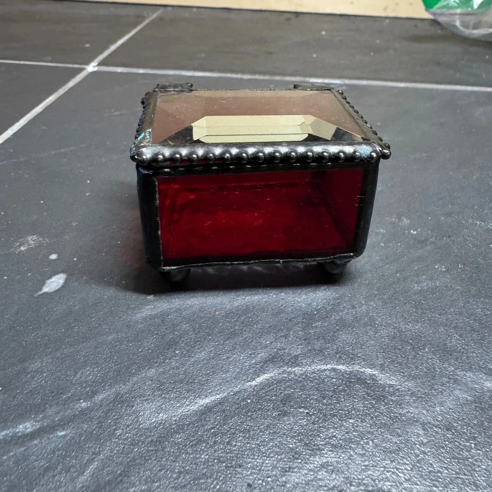 Vintage‎ Red Stained Glass Trinket Ring Box Beveled Lid Ruby Keepsake Box